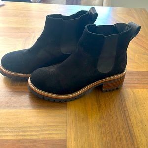 Women’s Suede Ankle Boot